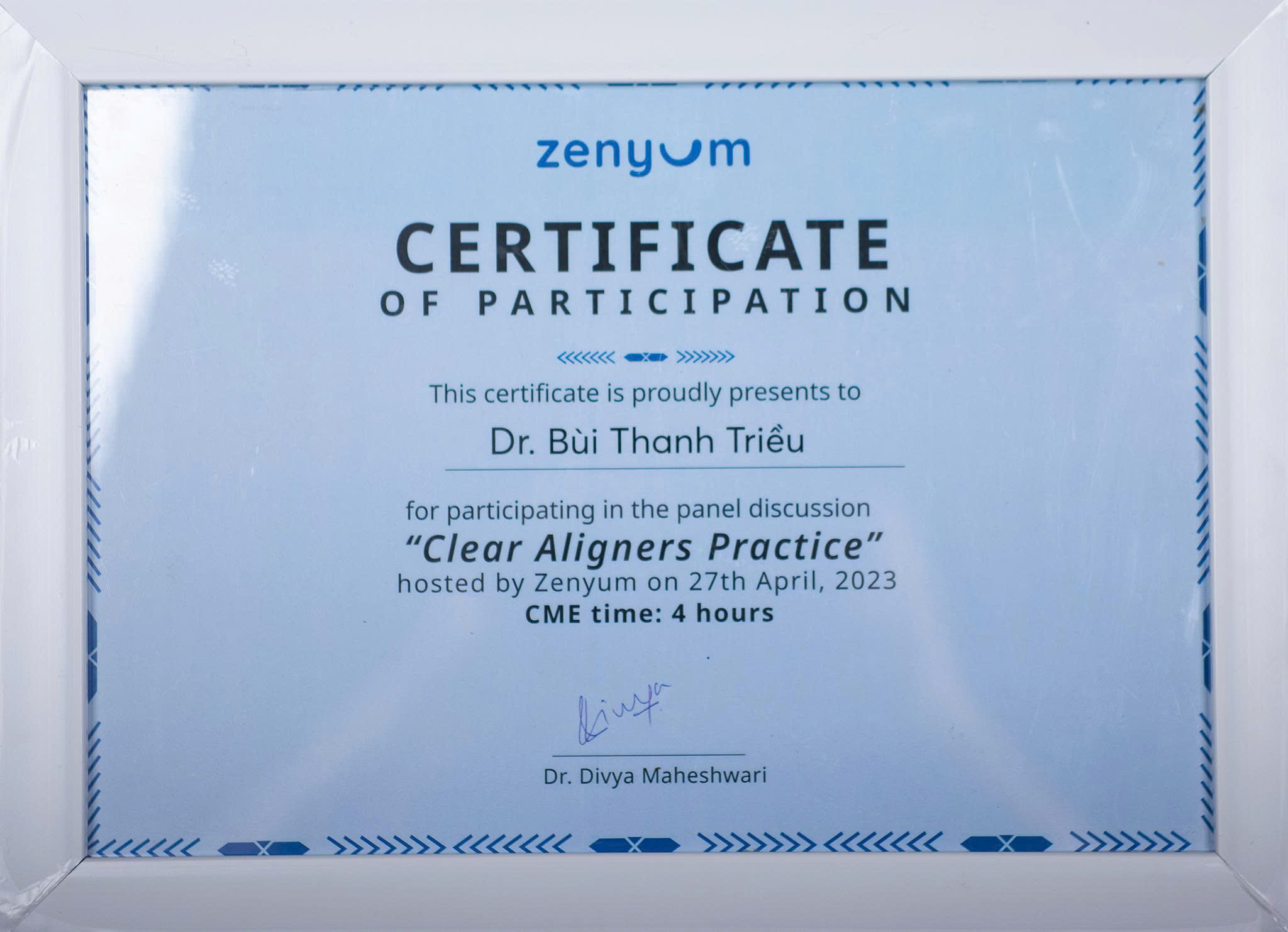 Cô Liên 60 tuổi - Cấy ghép Implant toàn hàm